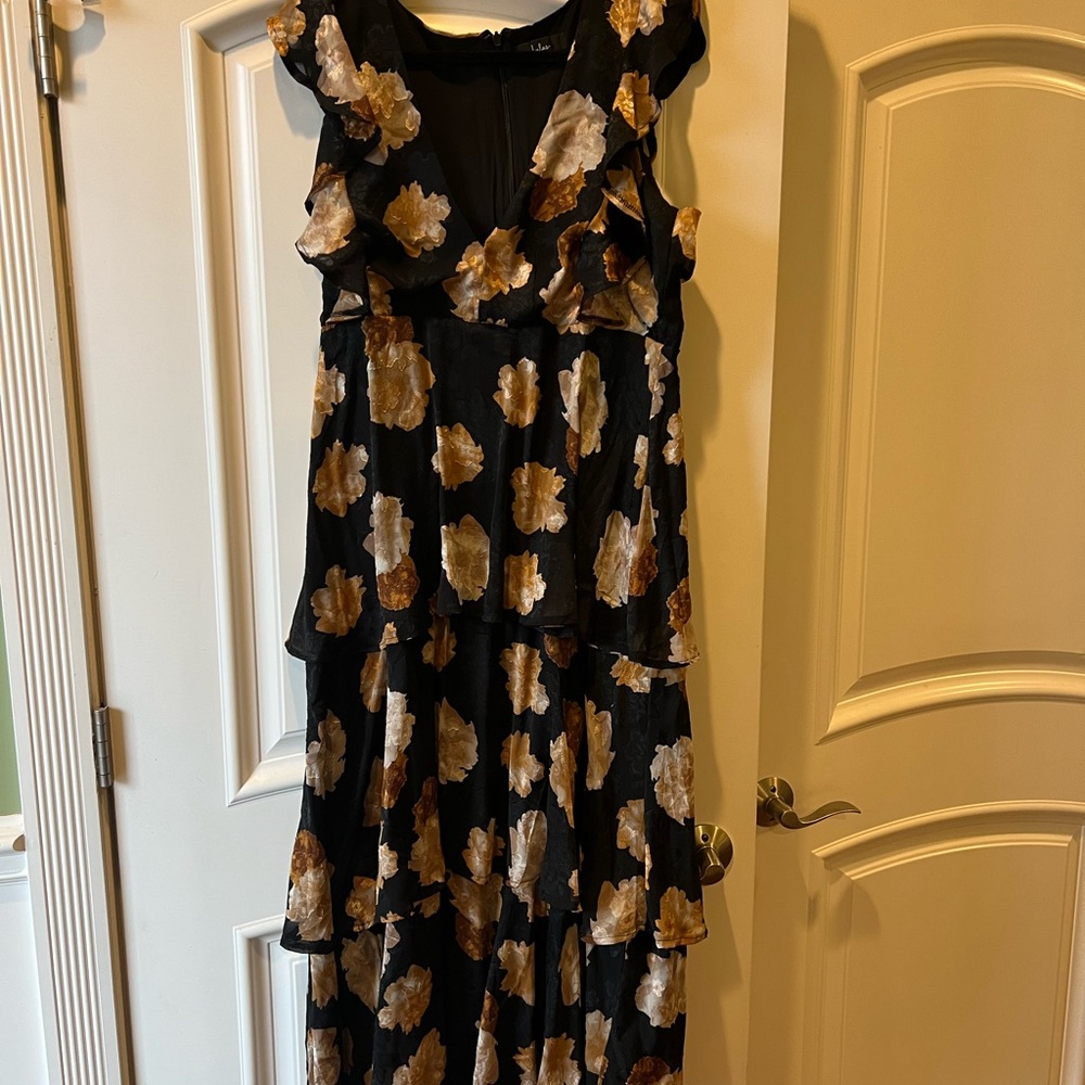 Black Burnout Floral Tiered Maxi Dress